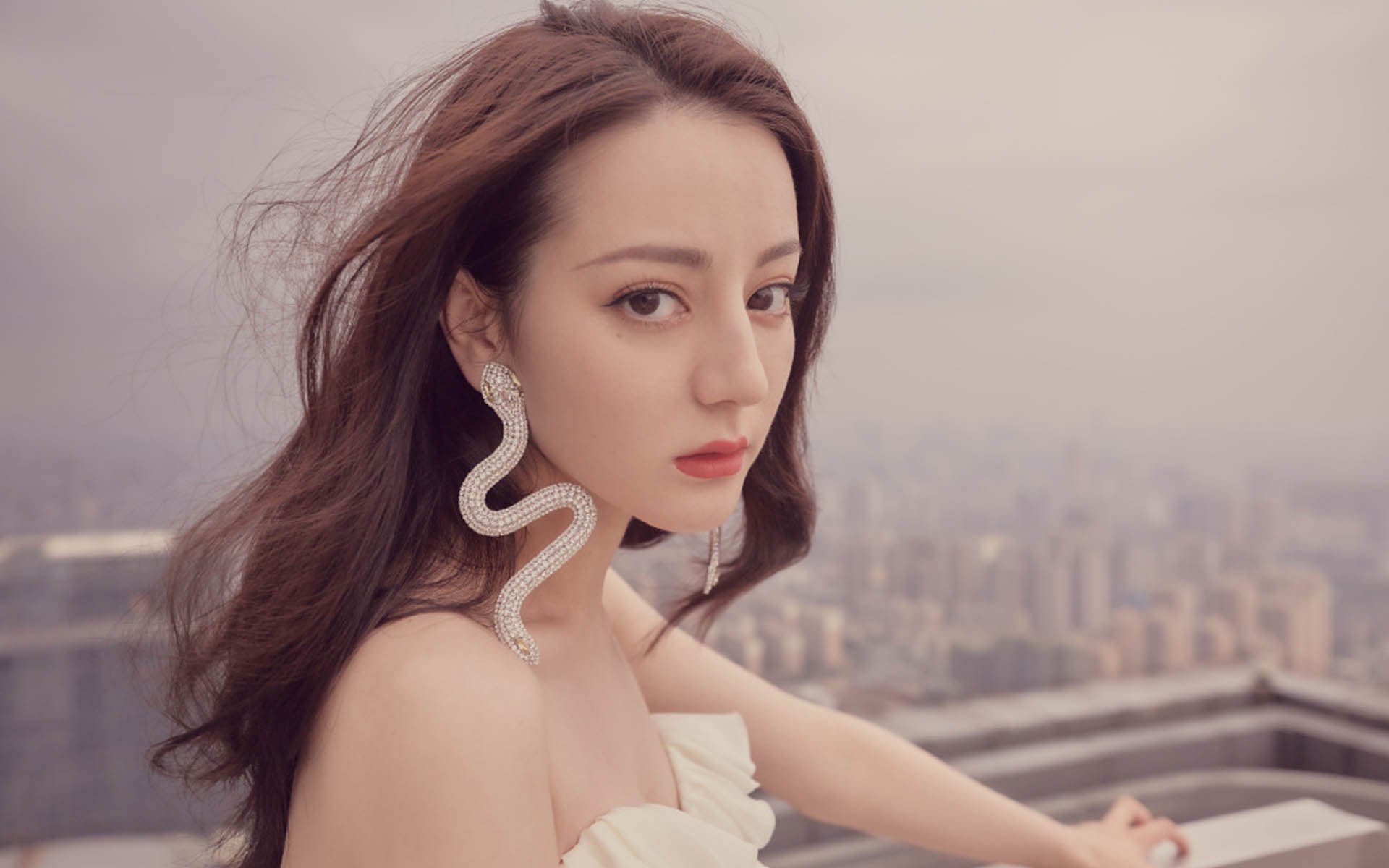 篮网助理教练临时带队表现不俗，篮网教练那什