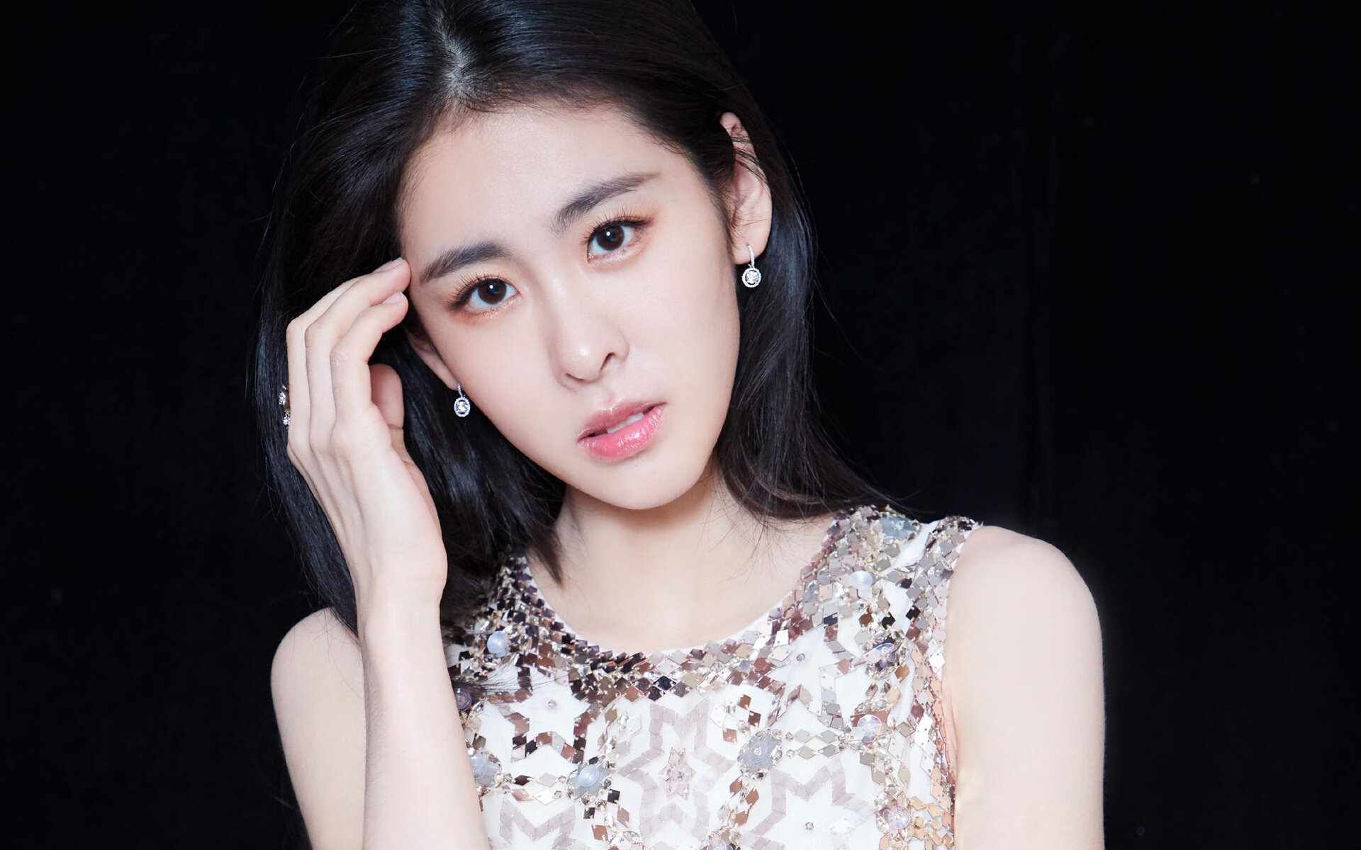 熊猫体育直播-美国队决赛精彩瞬间成为焦点，美国队进决赛